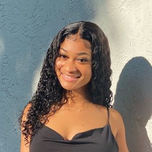 Meet your Posher, Jasmine